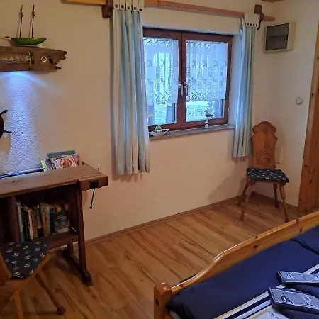 Koje Apartment Born